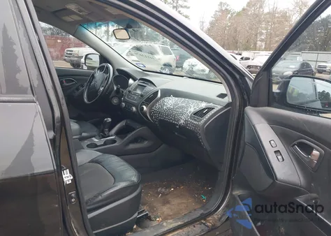 2014 Hyundai Tucson Se z USA, uszkodzony, nr VIN KM8JU3AGXEU858223